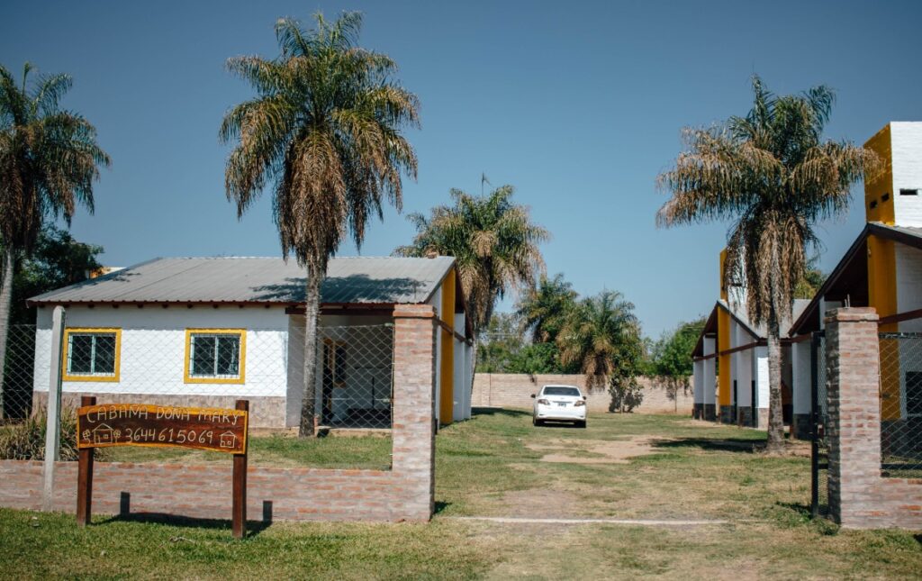ALOJAMIENTO: CABAÑAS DOÑA MARY