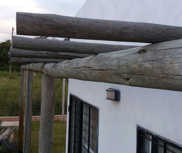 ALOJAMIENTO: Cabañas EL LUGAR