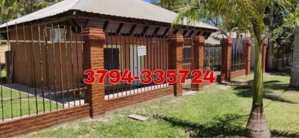 ALOJAMIENTO: CASA CAROLINA con pileta