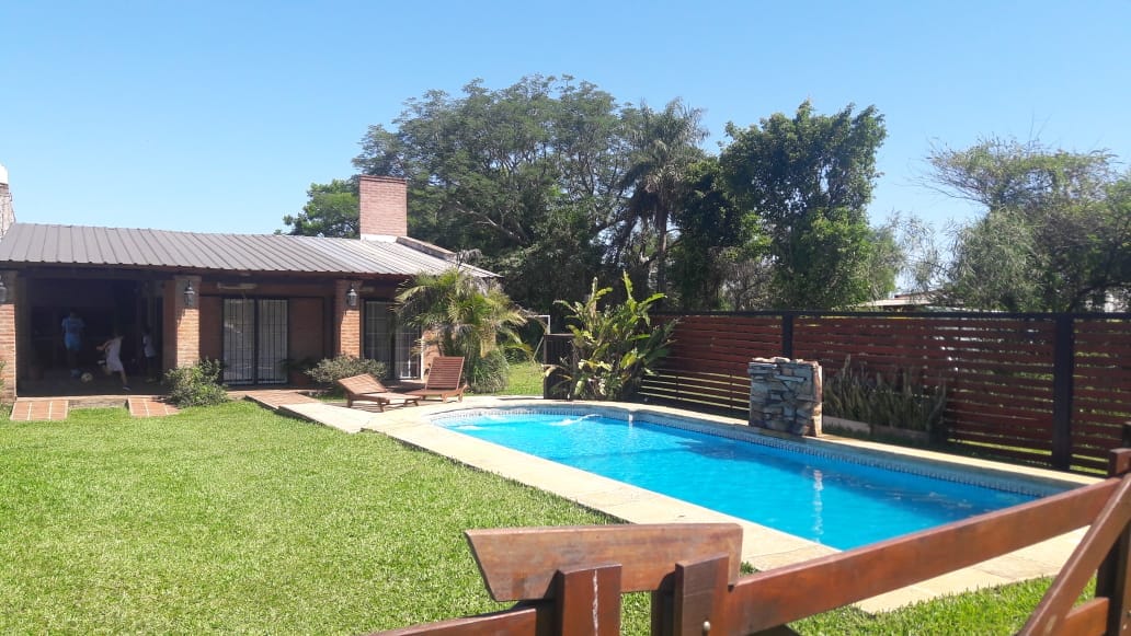 ALOJAMIENTO: CASA DE ALOJAMIENTO TURÍSTICO