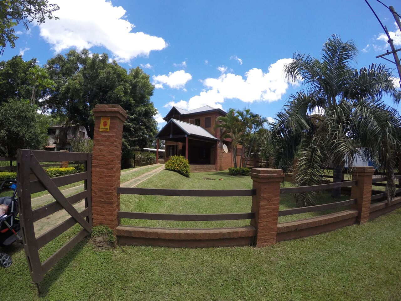 ALOJAMIENTO: Casa Frente al Rio