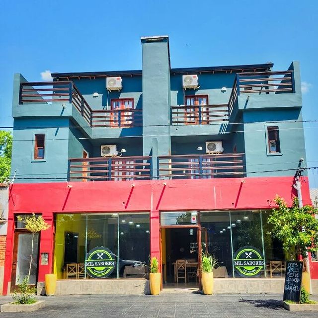 RESTAURANT: Mil Sabores Resto