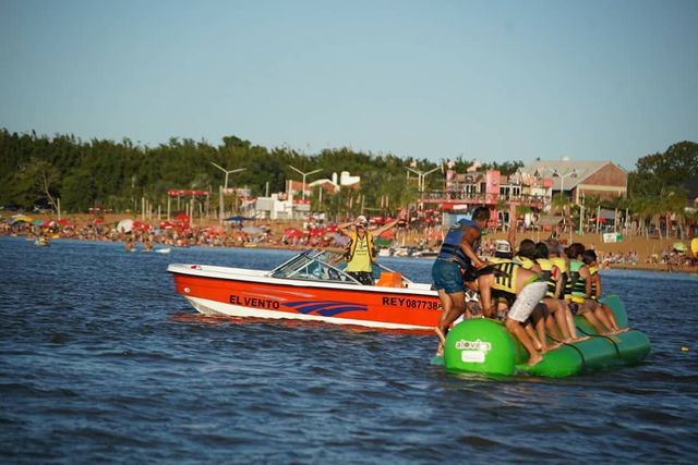 ACTIVIDADES: Paseos NÁUTICOS AGU-EZE